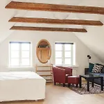 4 Bedroom Cozy In * הסלה