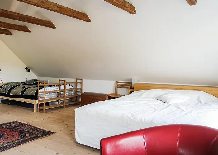 Nyaraló 4 Bedroom Cozy In Hasle